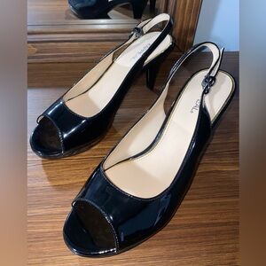 Elegant XAppeal Glossy Black Patent Slingback Heels – Peep-Toe Dress Size 9